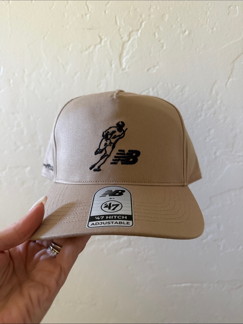 NEW BALANCE- Shohei Ohtani Signature Hitch Tan Hat NWT from Japan 🇯🇵 NWT dodgers - Picture 9 of 9
